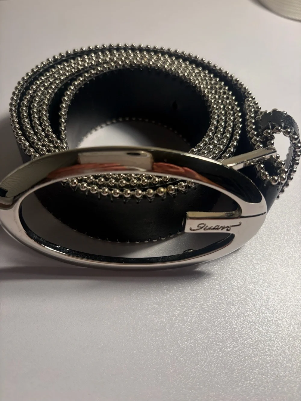Guess Black synthetic Leather Belt with Silver Oval G Buckle